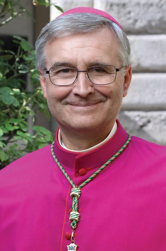 foto ufficiale vescovo pierantonio
